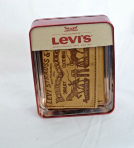 Levi’s Two Horse Cognac Trifold Leather Wallet